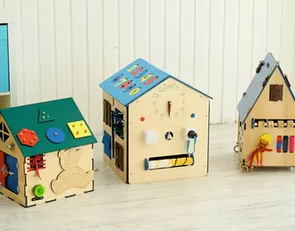 Детский бизиборд: в чем его особенности?