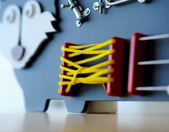 Игры со шнуровкой для дошкольников