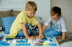 Как выбрать игрушки для разных возрастных групп: от 1 года до 7 лет