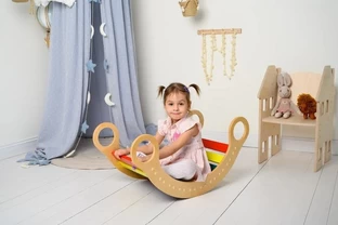 Горка-качалка «Радужные дни» цветная