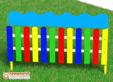 Театральная ширма на секции забора для музыкальной площадки1