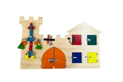 Декоративно-развивающая панель «Крепость № 3»1