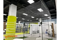 Сетчатый куб 4х4х4м для тестовых полётов в защищённом пространстве