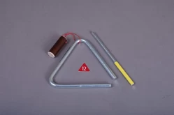 Треугольник музыкальный 12 см.1