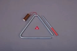 Треугольник музыкальный 16 см.1