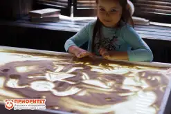 Большой световой стол для рисования песком «Приоритет»1