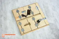 Развивающий бизиборд «Открой сам» 40х40х2 см односторонний1