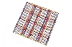 Рамка Монтессори с маленькими пуговицами1