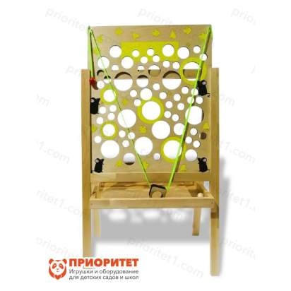 Развивающая панель Мышки в сыре вид спереди