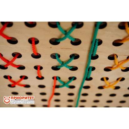 Тактильно-развивающая панель «Полезная вышивка»_22