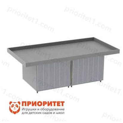 stol-dlya-sorevnovanij-po-robototehnike-na-kolyosah-s-zakrytymi-yachejkami-standart-seryj-1