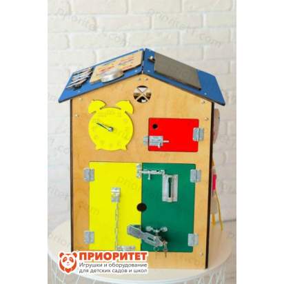 bizidomik-nahodchivyj-neposeda-golubaya-krysha-2-1