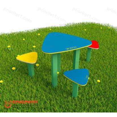 Стол для творчества с сиденьями «Треугольники»_1