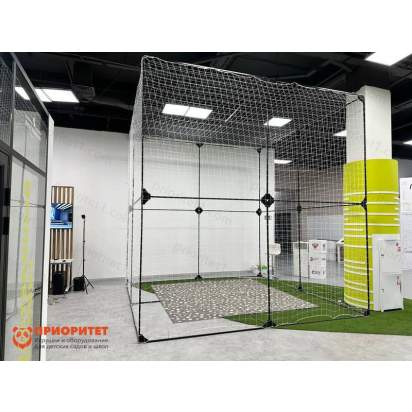 Сетчатый куб 4х4х4м для тестовых полётов в защищённом пространстве_1