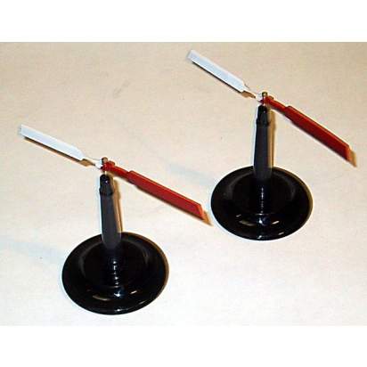 Магнитные стрелки на подставках_1