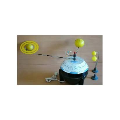 Модель строения солнечной системы электрическая_1