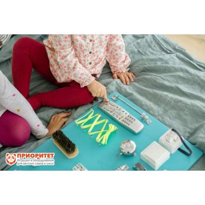 Бизиборд Лазурный вид сбоку