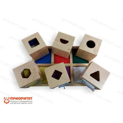 Сортер «Кубики с замочками» для детского сада