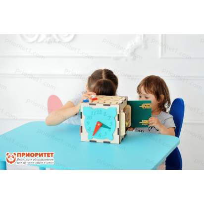 Бизикуб Полезная игра сторона с часами