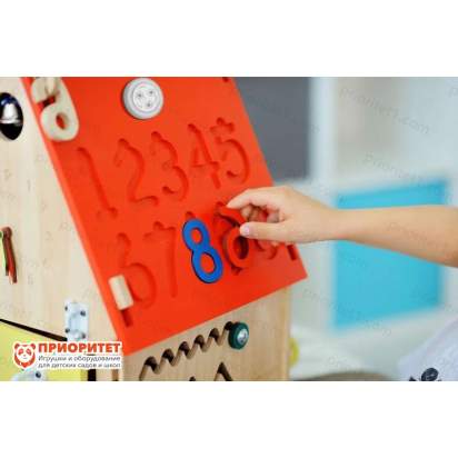 Бизидом «Веселые цифры» (красная крыша) 2_1