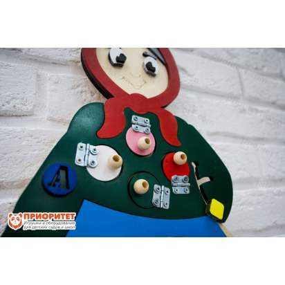 Бизиборд «Добрая бабушка» с дверцами