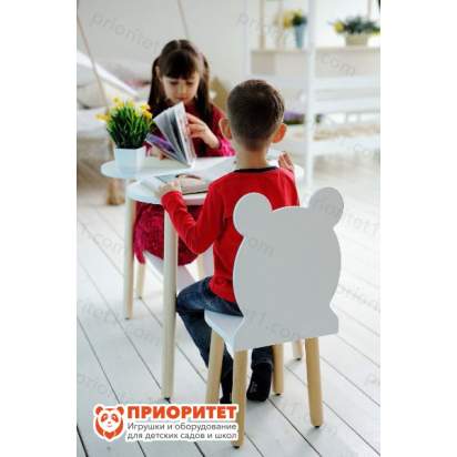 Стул Мишка белый для детей вид сбоку