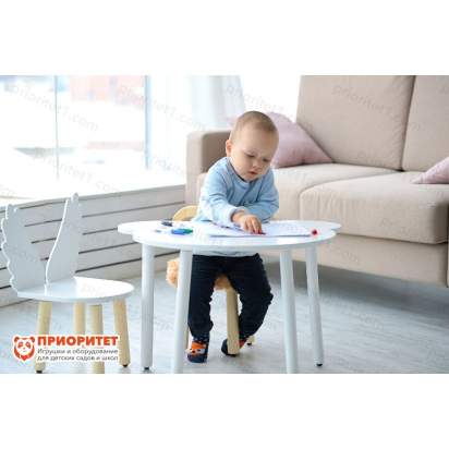 Детский стол белый мишка вид спереди