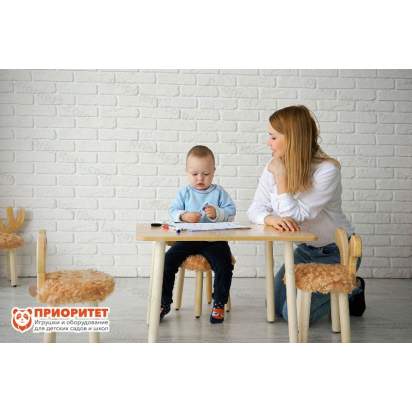 stol-klassika-naturalnyij-001