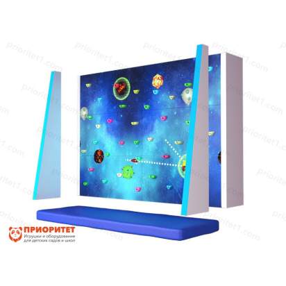 Интерактивный скалодром с креплением к стене