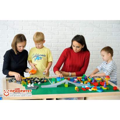 Играем с многофункциональным столом стэм