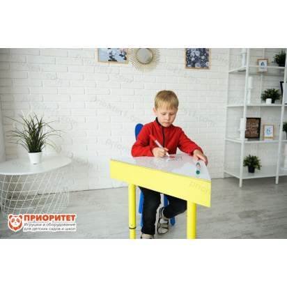 Многофункциональный стол творчество желтый стол