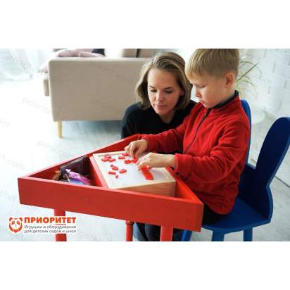 Многофункциональный стол творчество красный стол