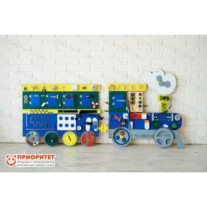 Бизиборд Озорной паровозик общий вид