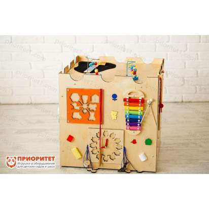 Бизикуб Волшебная крепость вид слева