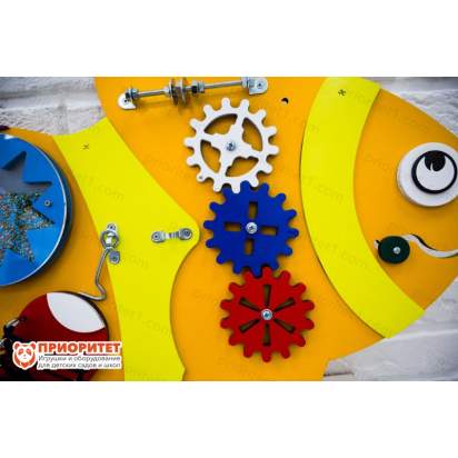 Бизиборд «Оранжевая рыбка» с шестеренками