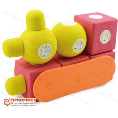 Конструктор «МАККИ 37»-003